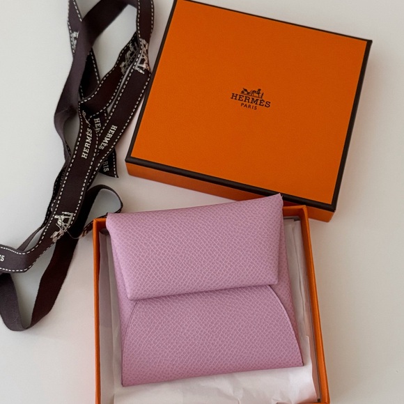 NEW Hermes Bastia Change Purse, Mauve Sylvestre - Picture 1 of 9